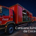 Casapark recebe a Caravana Iluminada de Natal da Coca-Cola com cortejo natalino e oficina de guirlandas